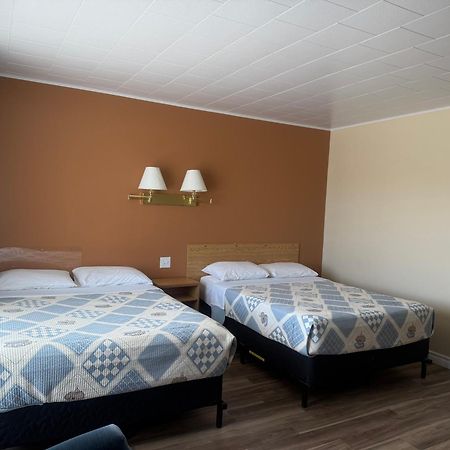 Le Campagnard Hotel Matane Luaran gambar