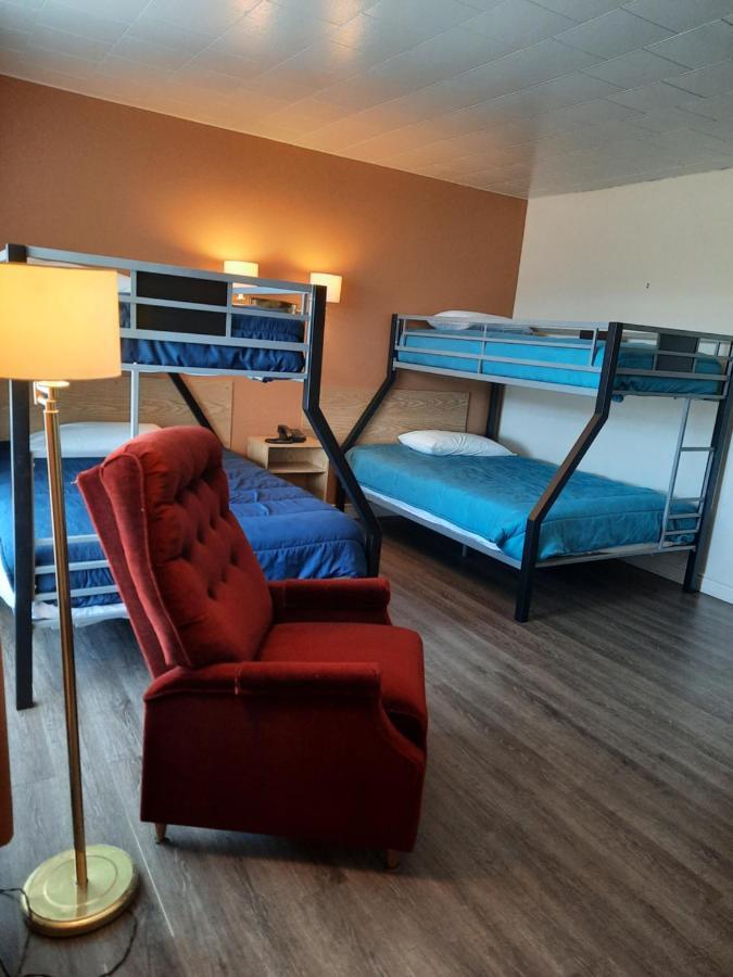 Le Campagnard Hotel Matane Luaran gambar