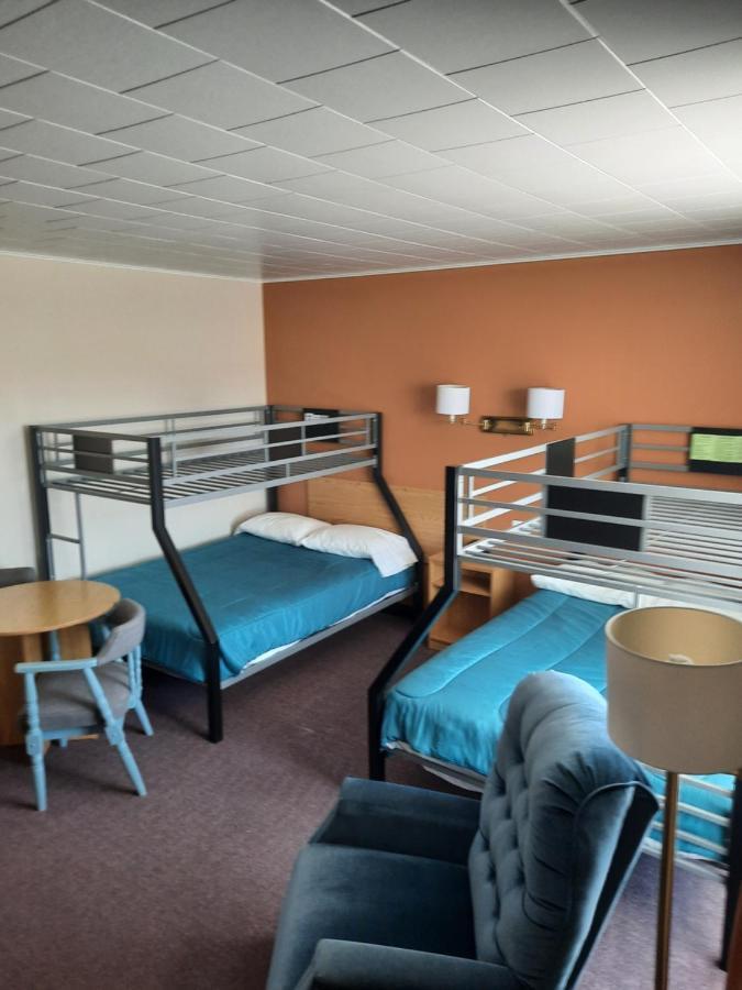 Le Campagnard Hotel Matane Luaran gambar