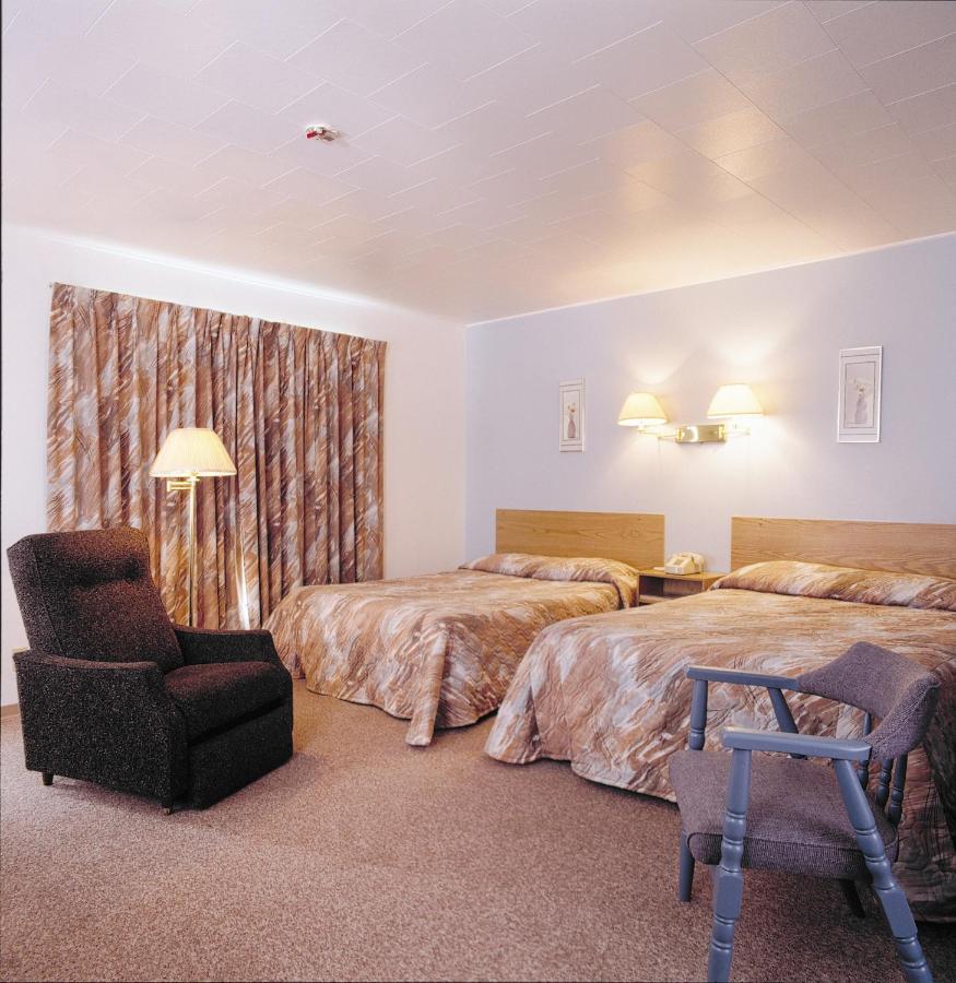 Le Campagnard Hotel Matane Luaran gambar