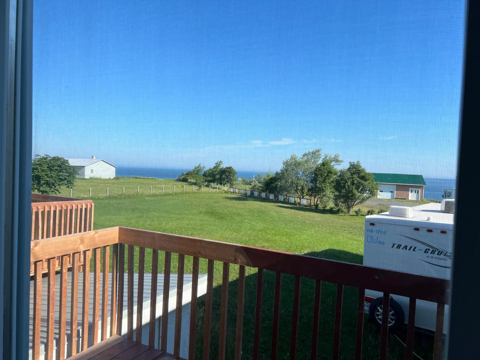 Le Campagnard Hotel Matane Luaran gambar