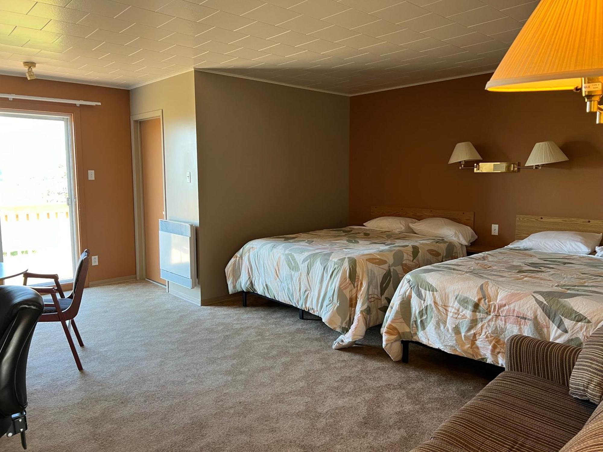 Le Campagnard Hotel Matane Luaran gambar