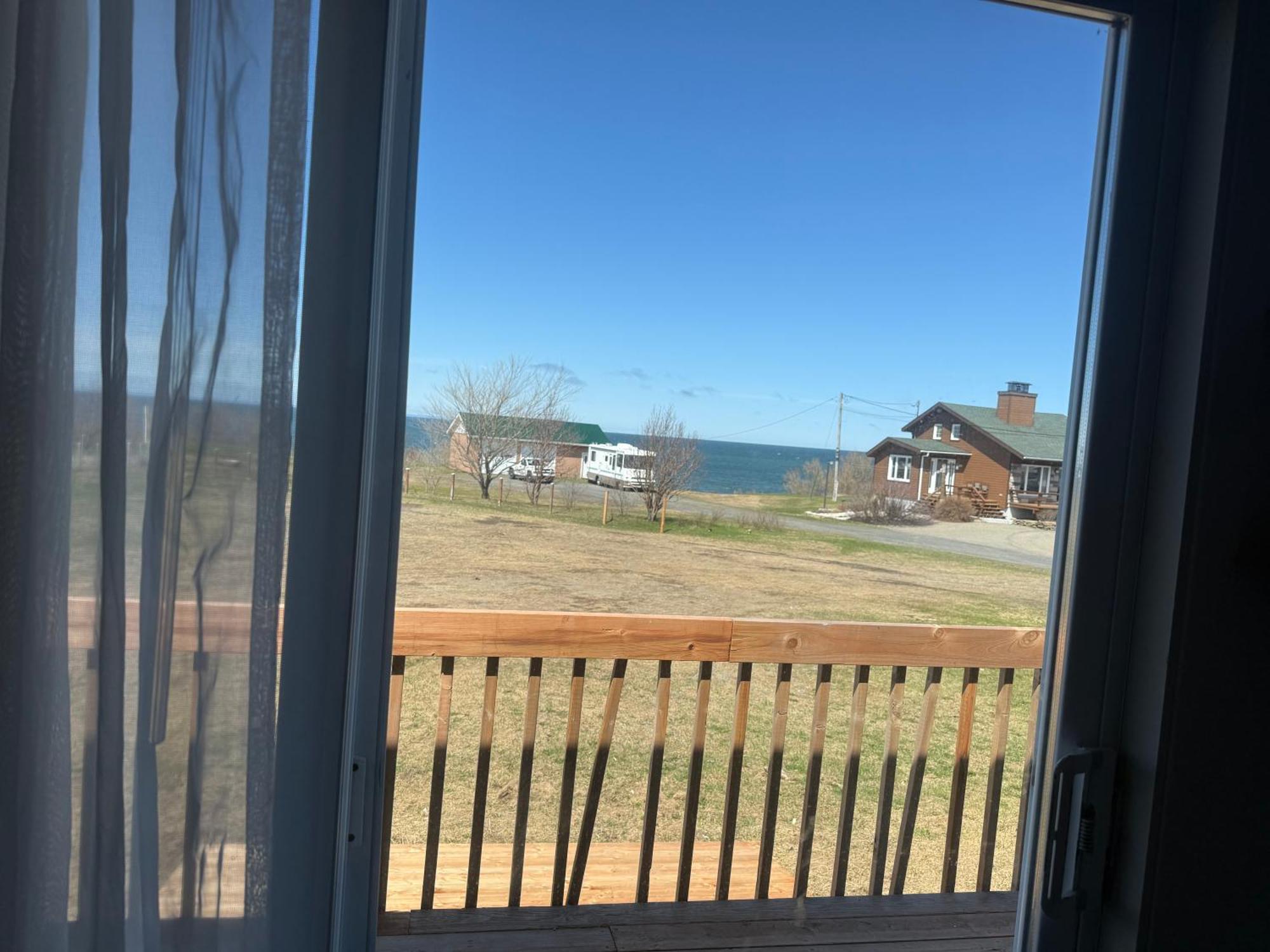 Le Campagnard Hotel Matane Luaran gambar